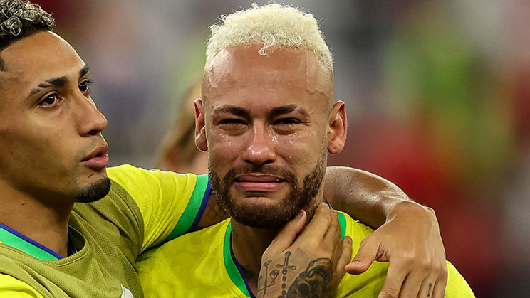 neymar menangis setelah brazil tersingkir di piala dunia 2022